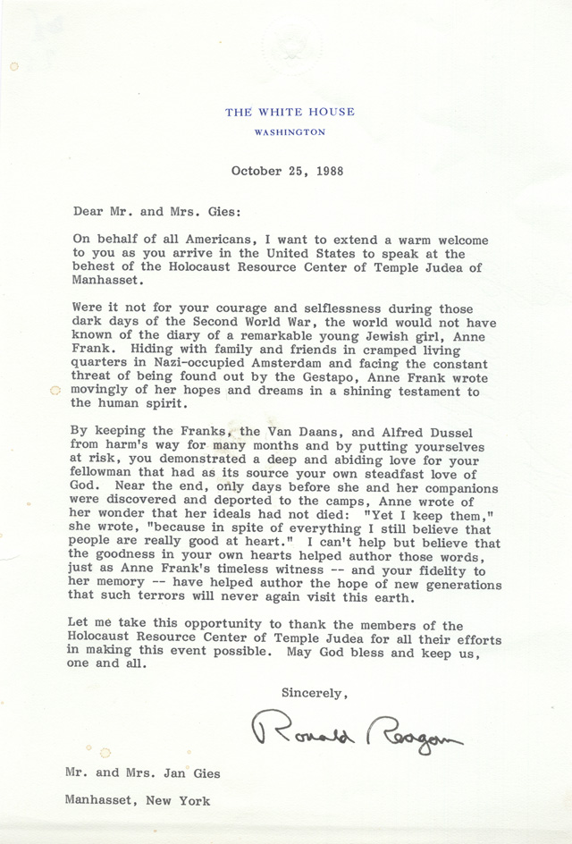 Letter from the White House, of October 25, 1988.