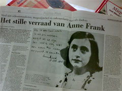 Headline "The silent betrayal of Anne Frank" in Dutch newspaper after the NIOD report was published, April 28, 2003.